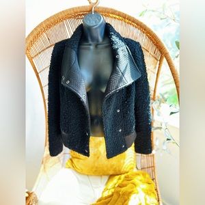 Banana Republic Black Moto Jacket Women, long sleeves, pockets,Size 0 Wool Blend